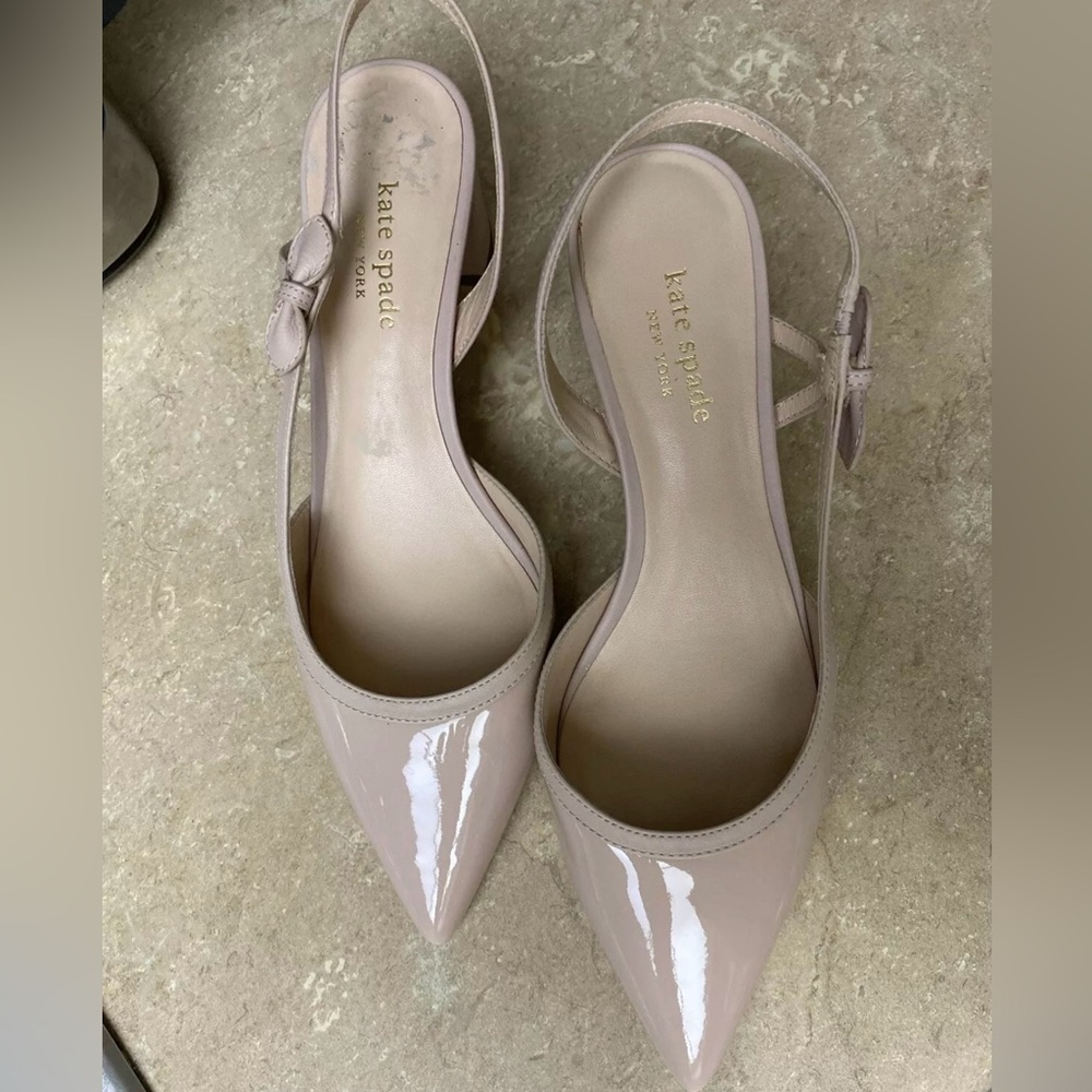 Kate Spade  Slingbacks pump 95% New. Size 7,5 B